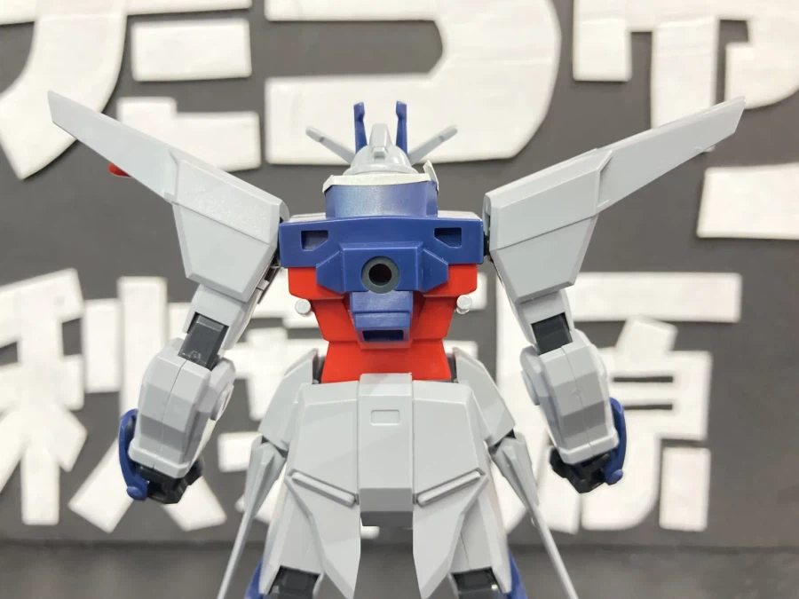 [반다이] HGCE 1/144 레전드 건담. 신판과 구판 비교 해외 리뷰_16.webp