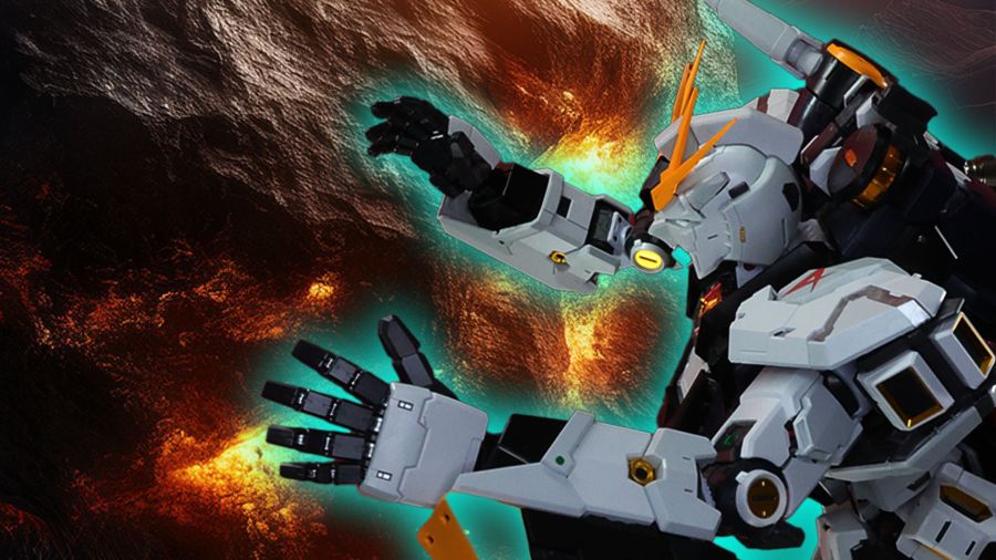 PG 언리쉬드 뉴 건담 롤아웃 포징 사진_5.jpg