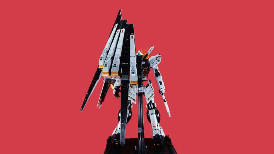 PG 언리쉬드 뉴 건담 롤아웃 포징 사진_55.jpg