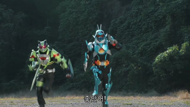 [가면라이더 갓챠드 & 기츠] 바보들의 행진_21.jpg