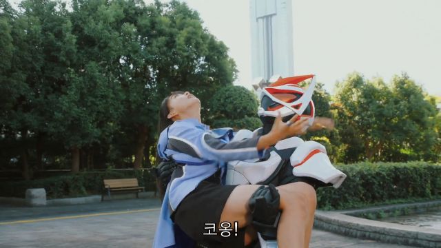 [가면라이더 갓챠드 & 기츠] 바보들의 행진_111.jpg