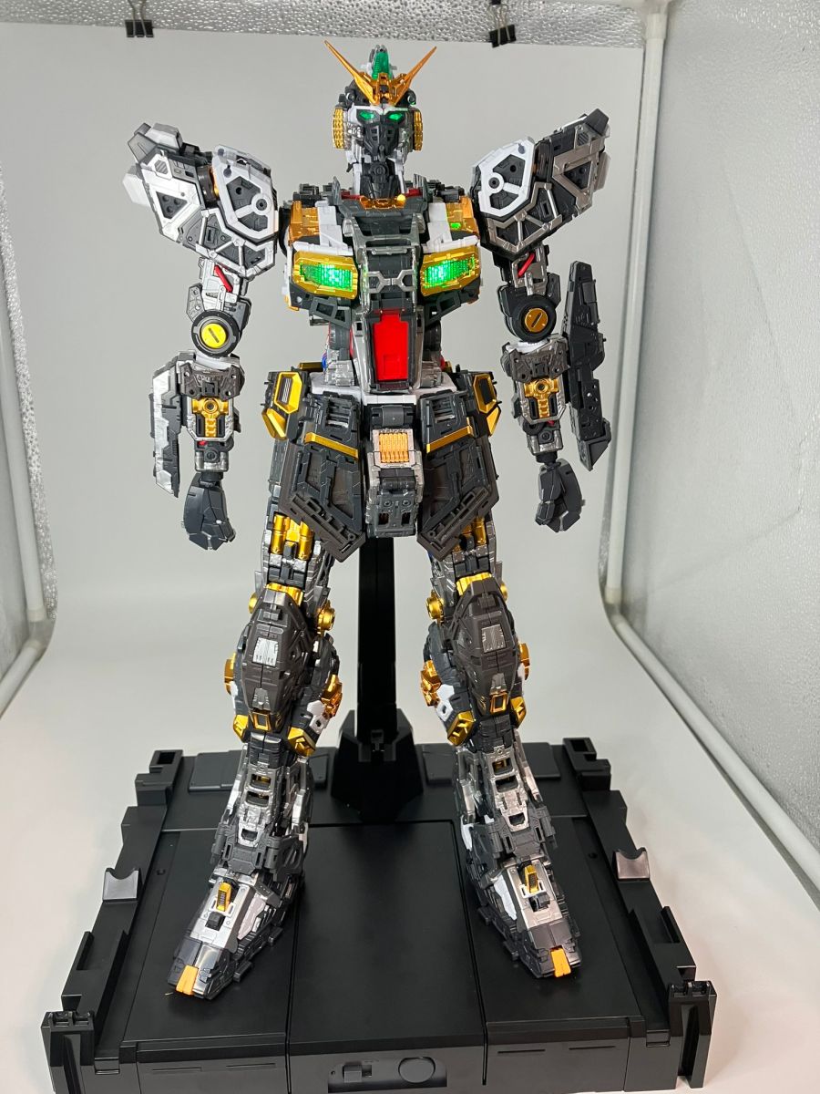 PG 언리쉬드 뉴 건담 본체 가조립 사진_17.jpg