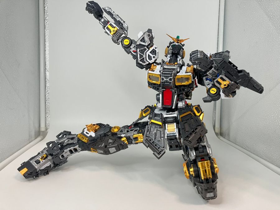 PG 언리쉬드 뉴 건담 본체 가조립 사진_19.jpg