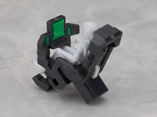 PG 언리쉬드 뉴 건담 개봉 + 조립시 일부 주의 사항_17.jpg