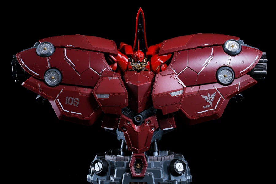 두대의 건담이 함께 맞서는 가_2.webp