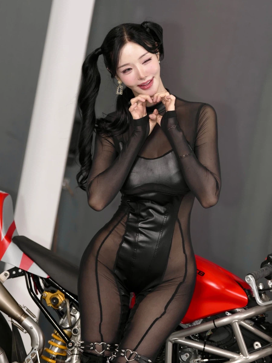 ㅎㅂ) 레이싱 모델♡♡♡_2.webp