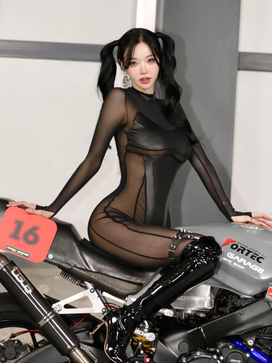 ㅎㅂ) 레이싱 모델♡♡♡_6.webp