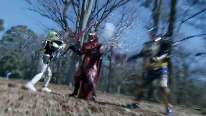 [가면라이더 가이무] 한 번으로 끝나버린 동맹_26.jpg