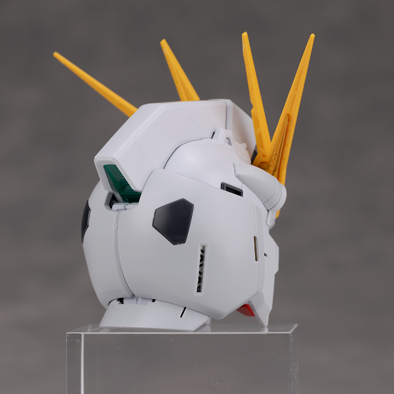 PG 언리쉬드 뉴 건담 해외 리뷰: 본체편 (스크롤 주의)_92.jpg