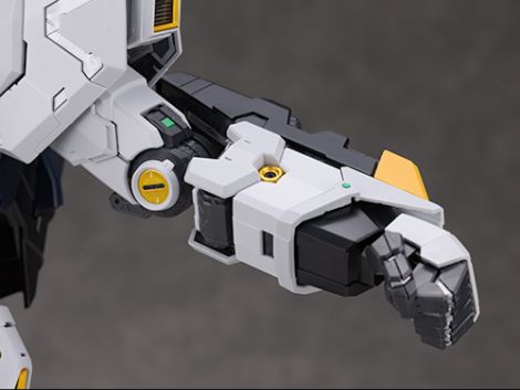 PG 언리쉬드 뉴 건담 해외 리뷰: 본체편 (스크롤 주의)_112.jpg