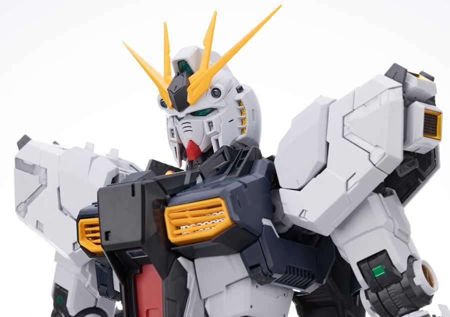 PG 언리쉬드 뉴 건담 해외 리뷰: 본체편 (스크롤 주의)_135.jpg