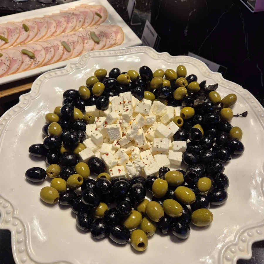 빕스) 2026 딸기시즌_10.webp