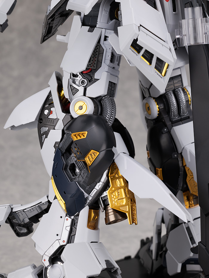 PG 언리쉬드 뉴 건담 해외 리뷰 2: 기믹 & 무장편_25.jpg