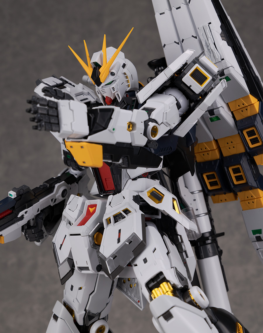 PG 언리쉬드 뉴 건담 해외 리뷰 2: 기믹 & 무장편_45.jpg