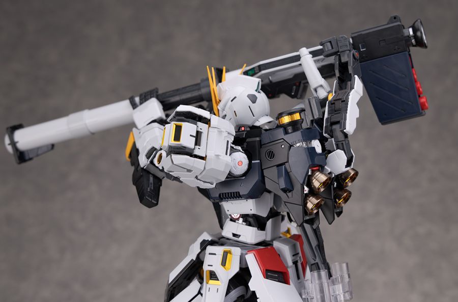 PG 언리쉬드 뉴 건담 해외 리뷰 2: 기믹 & 무장편_60.jpg