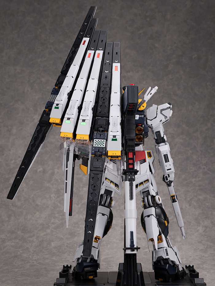 PG 언리쉬드 뉴 건담 해외 리뷰 2: 기믹 & 무장편_86.jpg