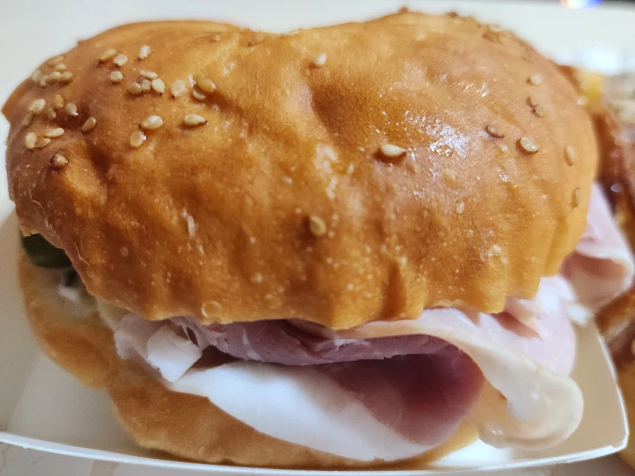 잠봉뵈르, 베이컨롤, 햄치즈소금빵_3.webp