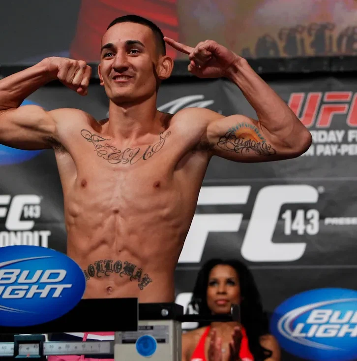 UFC에서 사람을 외모로 판단하면 안되는 이유_5.webp