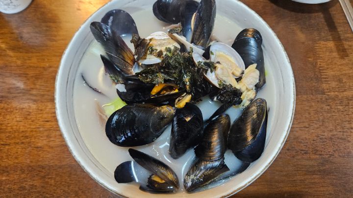 올만에 막줄래국시 ~! 만두국_2.jpg