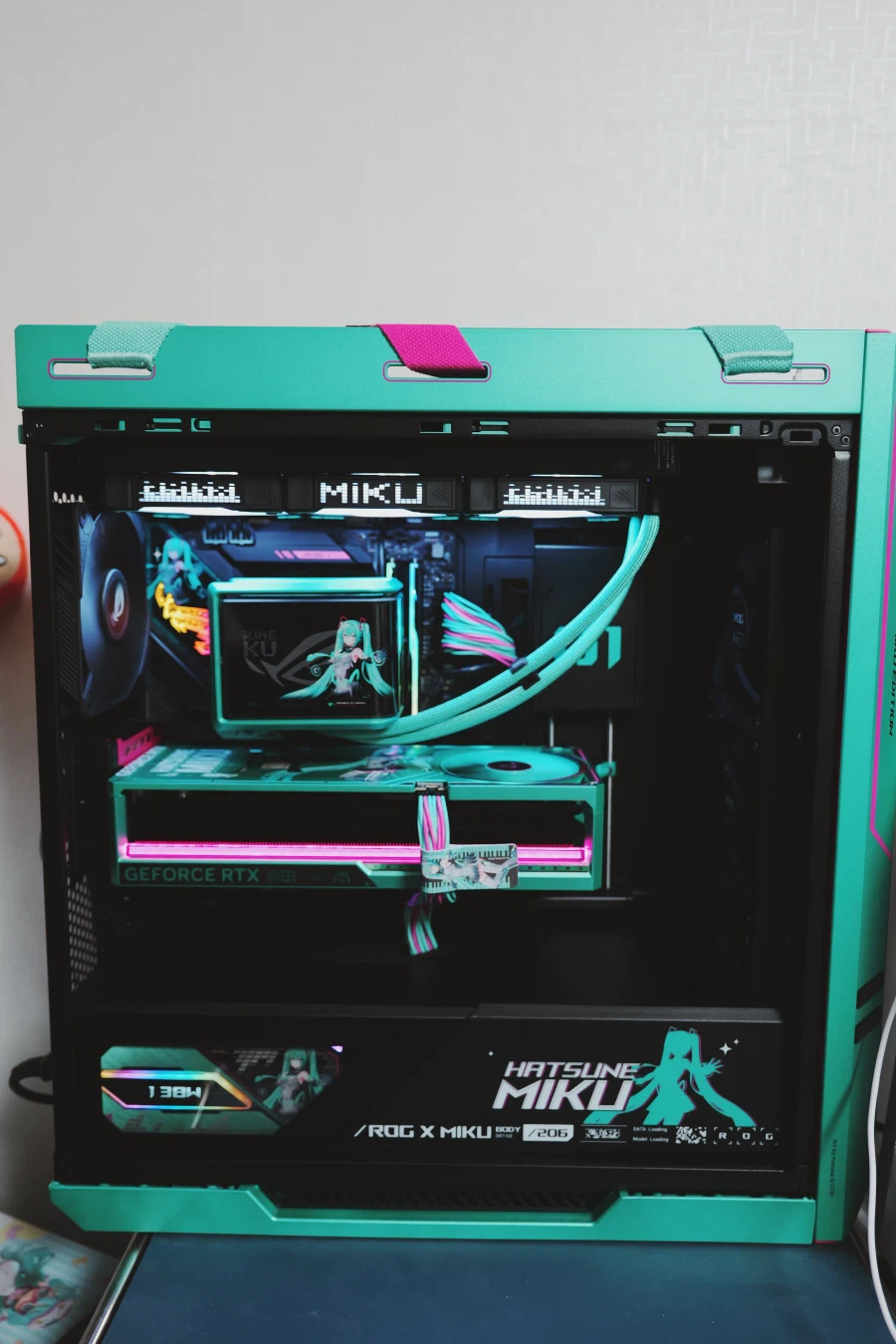 ROG 하츠네미쿠 에디션_13.webp