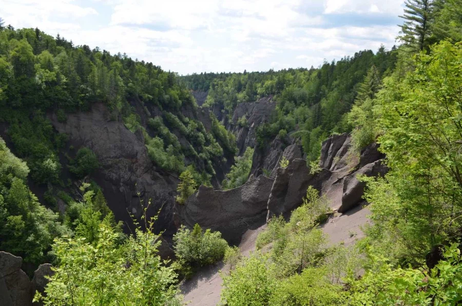 [요모] 백두산 3박4일 서파·북파 완전정복 75만원 #온천리조트_1.webp