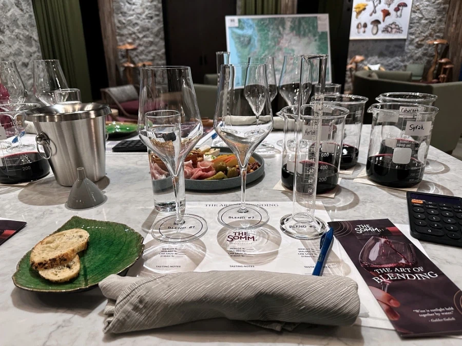 주정뱅이 마을의 1박 2일 여행 - 1_8.webp