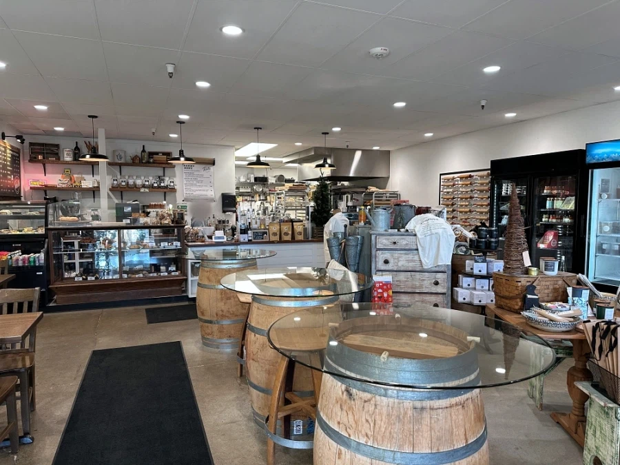 주정뱅이 마을의 1박 2일 여행 - 1_17.webp