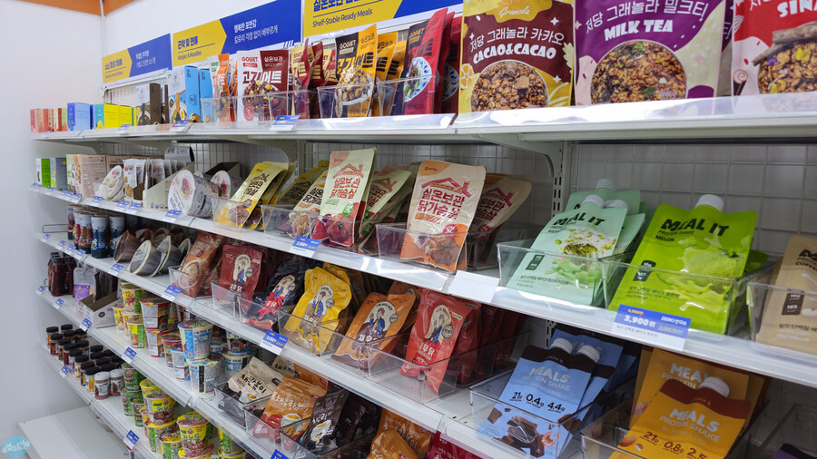 집밥 먹는게 귀찮아서 동네 초밥 뷔페 갔다왔네요.._8.jpg