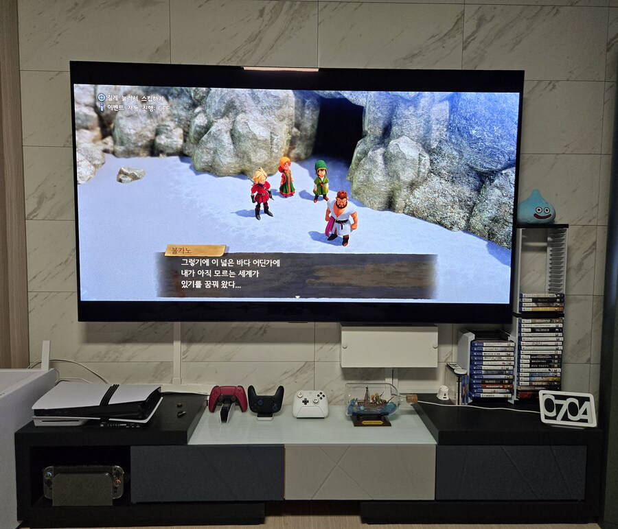 5시쯤 왔어요 언박은 아니고 내용물들_1.jpg