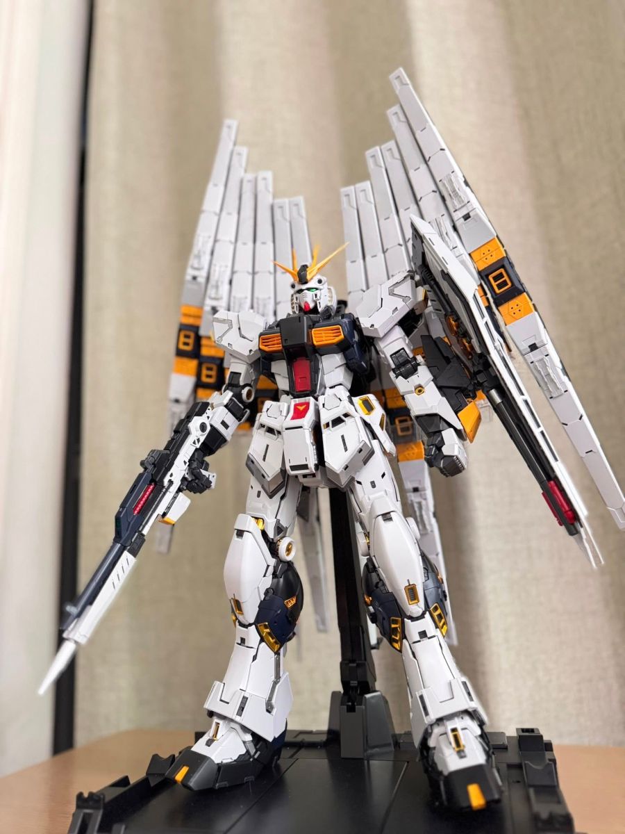PG 언리쉬드 뉴 건담 더블 핀 판넬 장비 사진_2.jpg