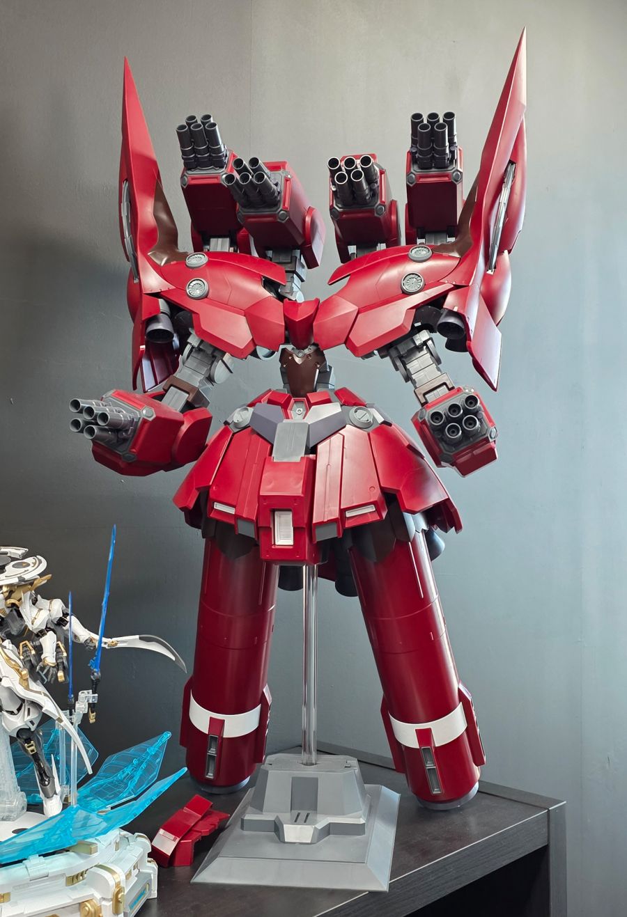 /1:144 네오지옹 [제작기#01] by suhaya_11.jpg