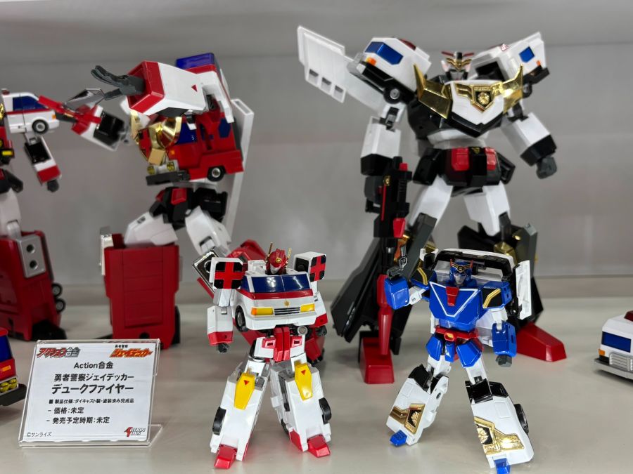 [액션 토이즈] 액션 합금 파이어 제이데커 뒷면 파츠 조합 촬영 사진_2.jpg