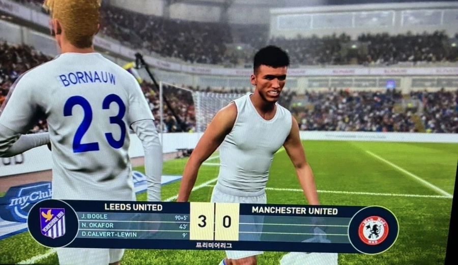 PS4) 위닝2019, 방금 솟구쳐넣은 헤딩골 (vs 맨유)_15.webp