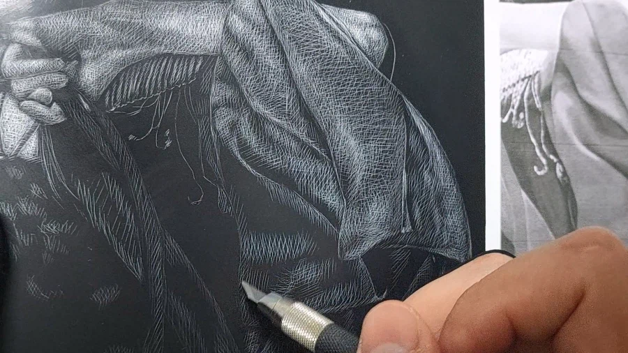 칼로 긁어서 그린 그림(feat. 테크노 여전사)_9.webp