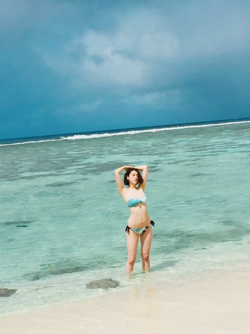 20살까지 아빠와 같이 목욕했다는 일본 여배우_7.webp