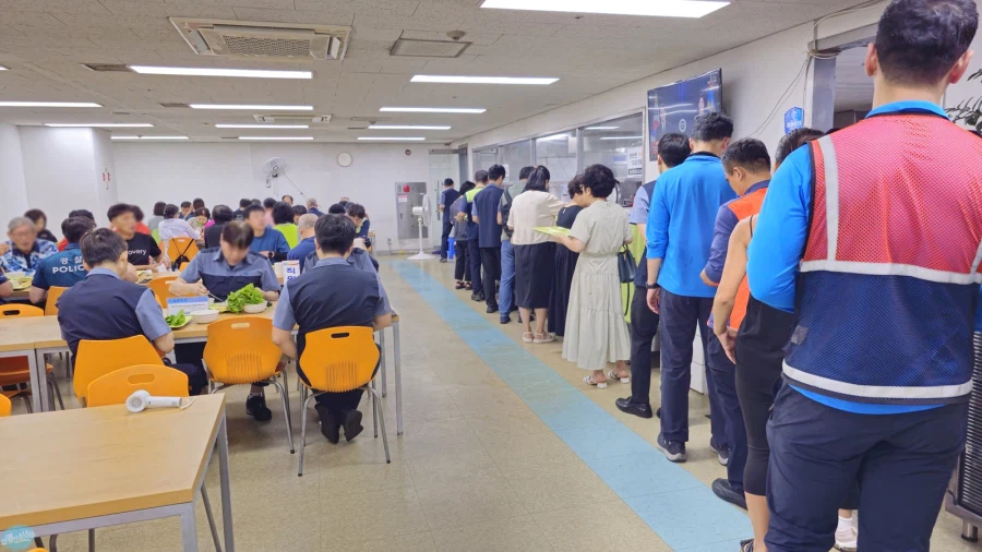 청량리 & 홍대 둘러보기.. 서울 나홀로 궁상여행 2일차_12.webp