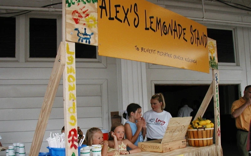 소아암 환자들을 도운 경주마, 어플릿 알렉스 향년 24세로 사망._2.webp