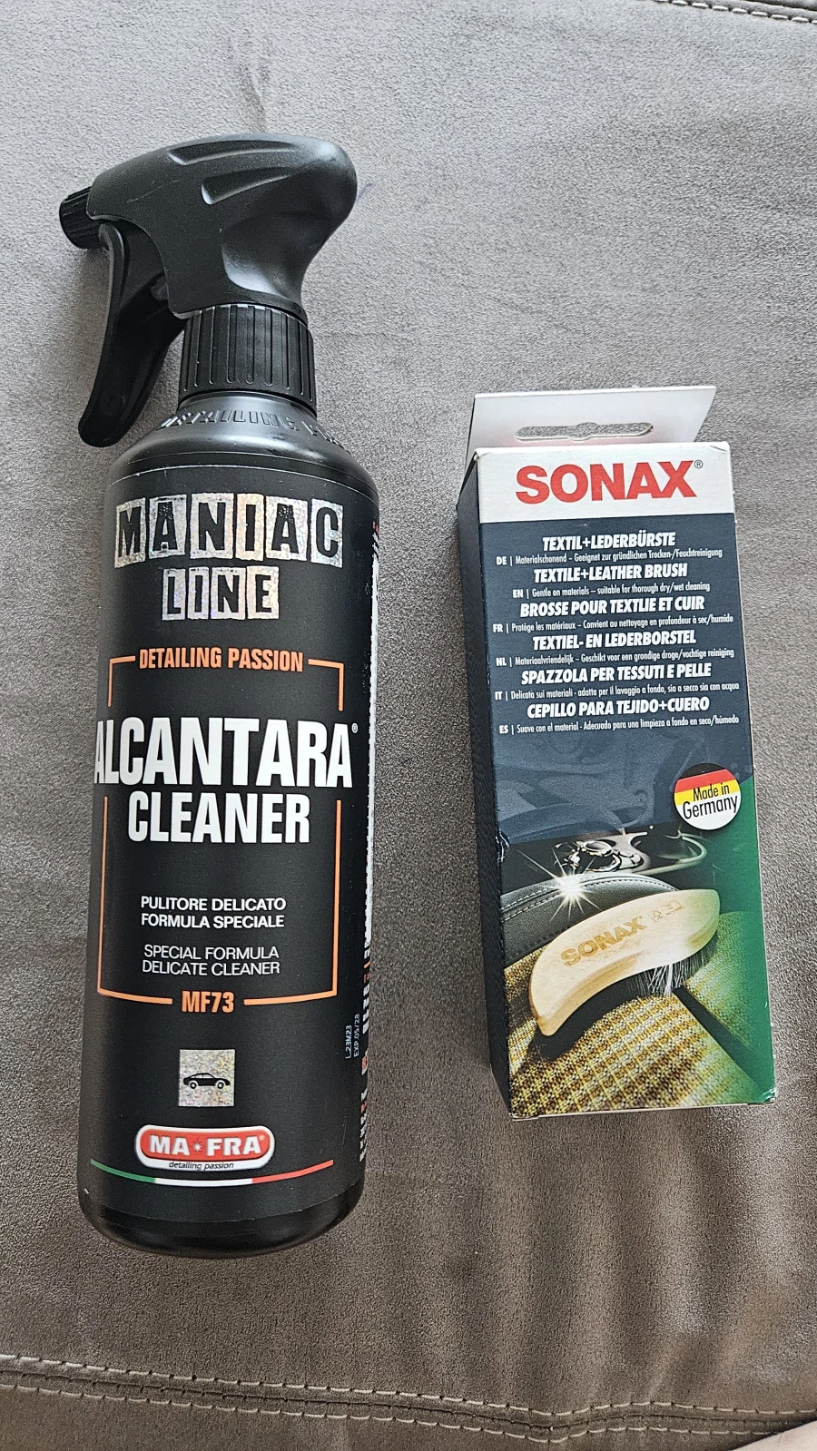 알칸타라 스티어링휠 세척하기_2.webp