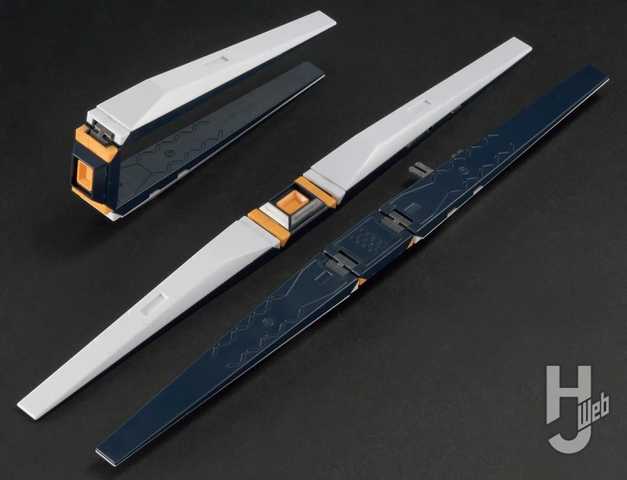 [하비 재팬] 역대 1/100 스케일 뉴 건담 비교 기사_21.webp