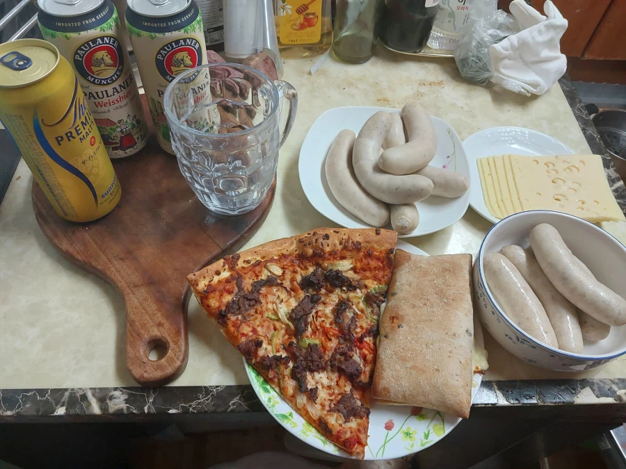 강등먹을거 각오하고 성적인 소시지 난교 야스 올린다_1.webp