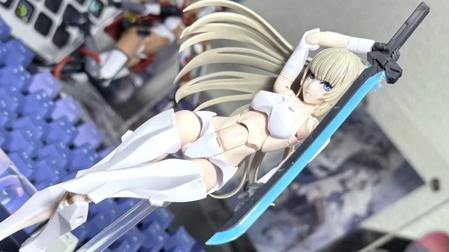 [코토부키야] 메갈로마리아 에뮬레이터 가조립 사진_6.webp