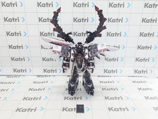 메탈카드봇)새 열차 로봇인가?_1.webp