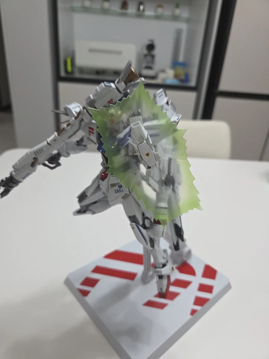 질량이 있는 잔상 가져왔습니다_7.webp