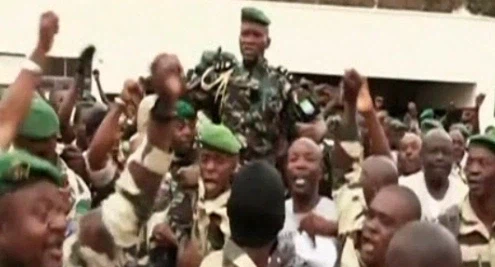 3세계 국가가 높은 확률로 군사 독재 테크 타는 이유_8.webp