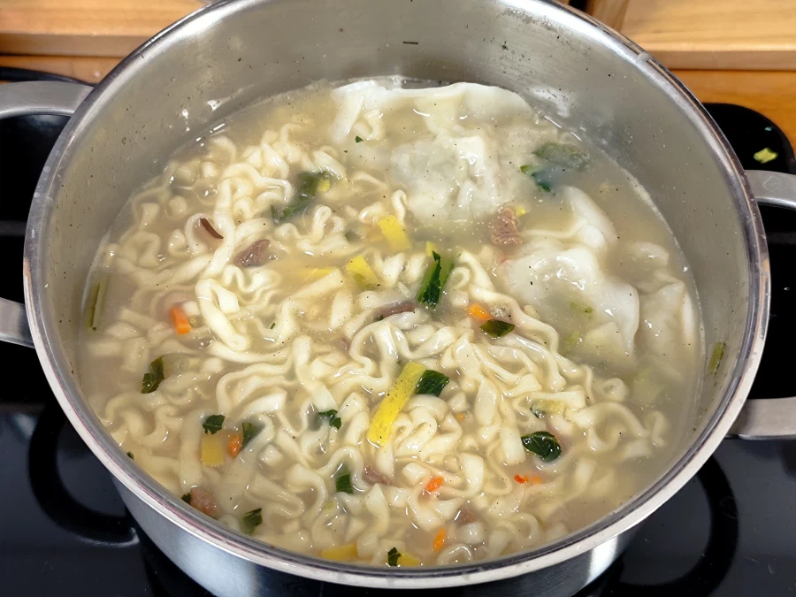 10분 멸치 칼국수 이거 대박이네요._5.webp