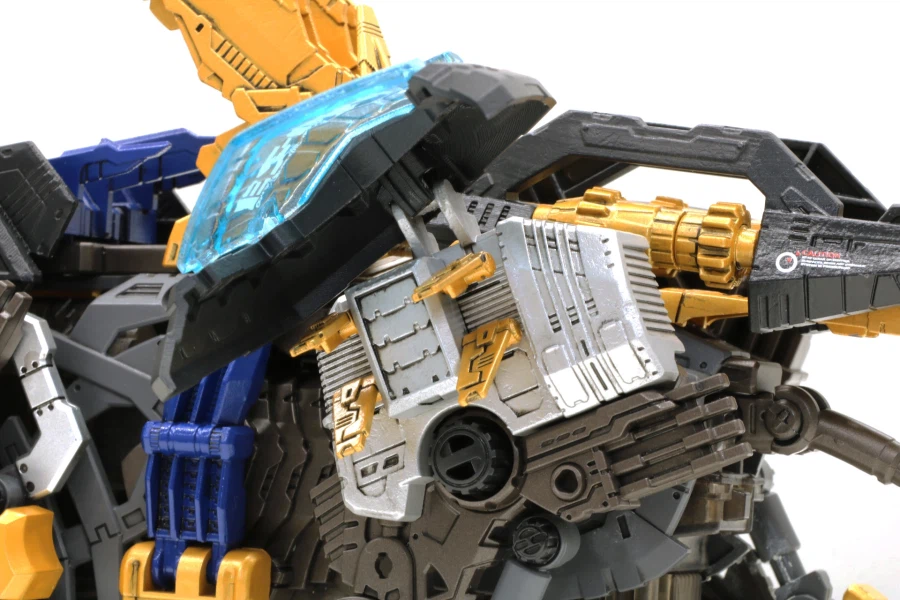 [타카라토미] AZ 1/72 라이거 제로 익스, 사이코 제노사우러 인터뷰_23.webp