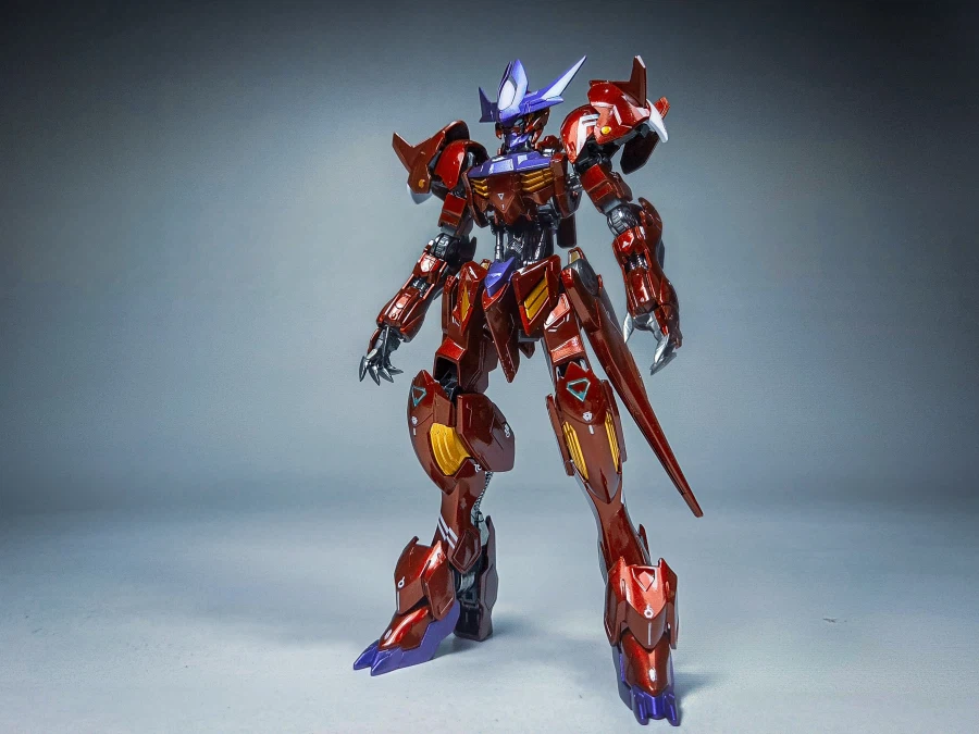 HG 건담 어메이징 발바토스 루프스 완성_2.webp