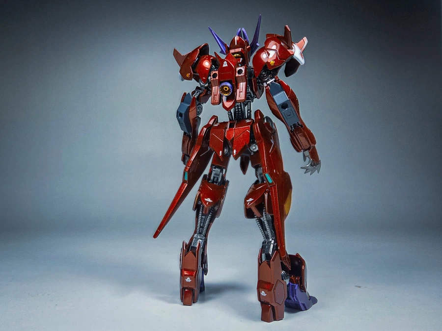 HG 건담 어메이징 발바토스 루프스 완성_3.webp