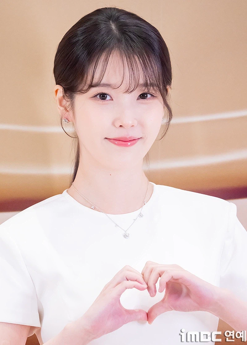 2026.02.26 에스티로더 팝업 스토어(iMBC)(1)_8.webp