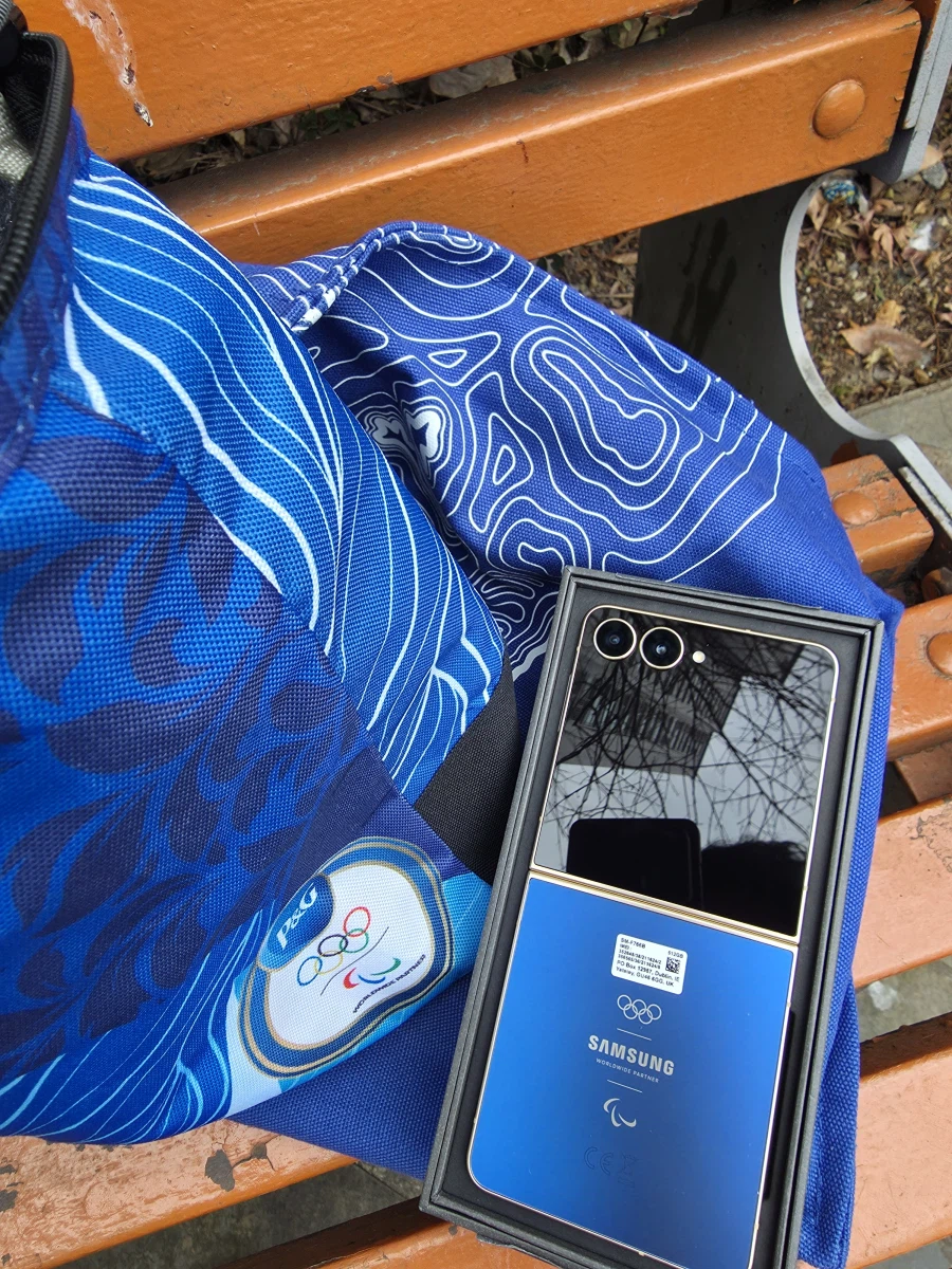 갤럭시Z플립7 밀라노 올림픽 에디션, 데려 왔습니다._4.webp